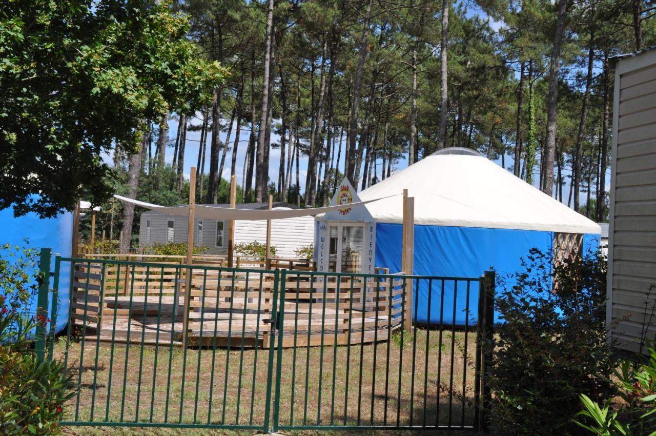 Mobilhome Cote Landaise Les Dunes De Contis 4 Сен-Жюльен-ан-Борн Экстерьер фото
