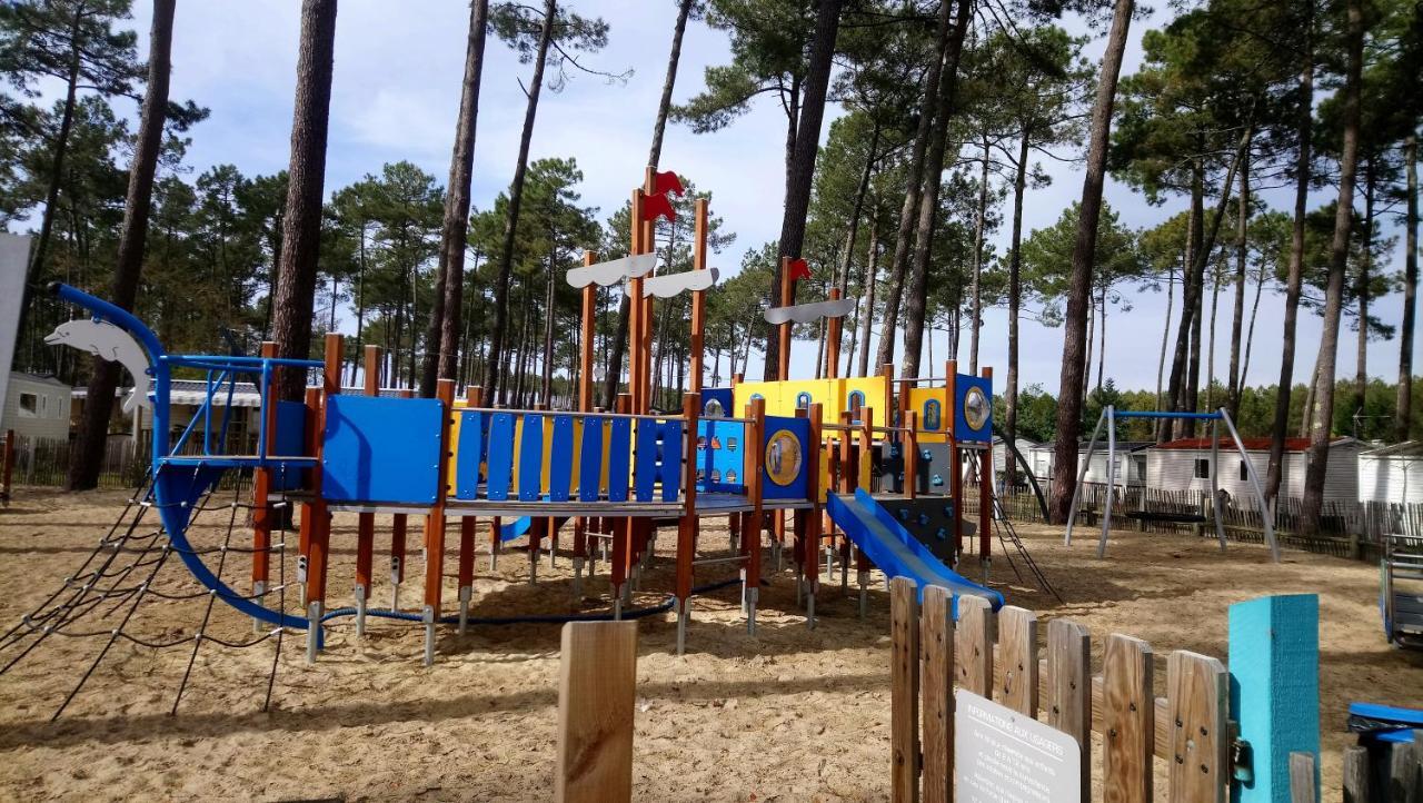 Mobilhome Cote Landaise Les Dunes De Contis 4 Сен-Жюльен-ан-Борн Экстерьер фото
